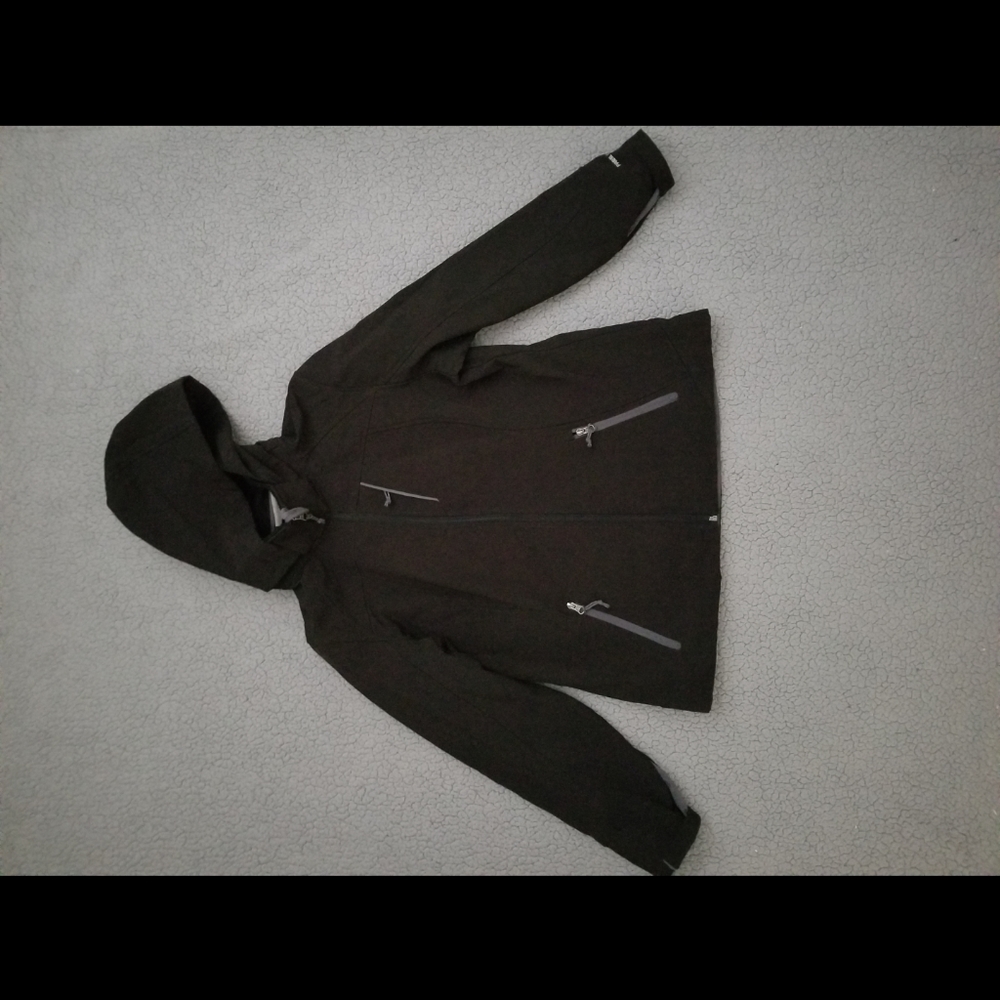 🧥 Free Country Jacket